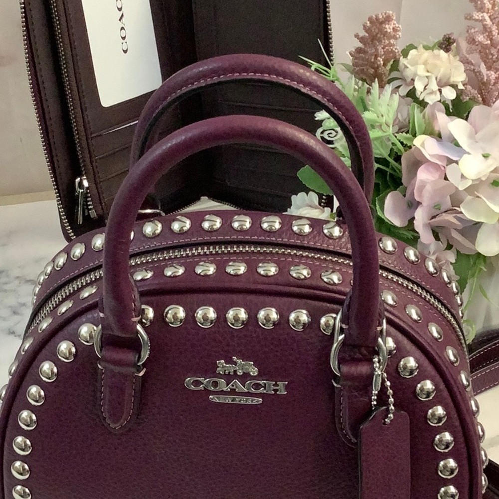 NWT Coach Sydney Satchel Deep Berry Max Riveted Pebble Leather Refined - Picture 3 of 4